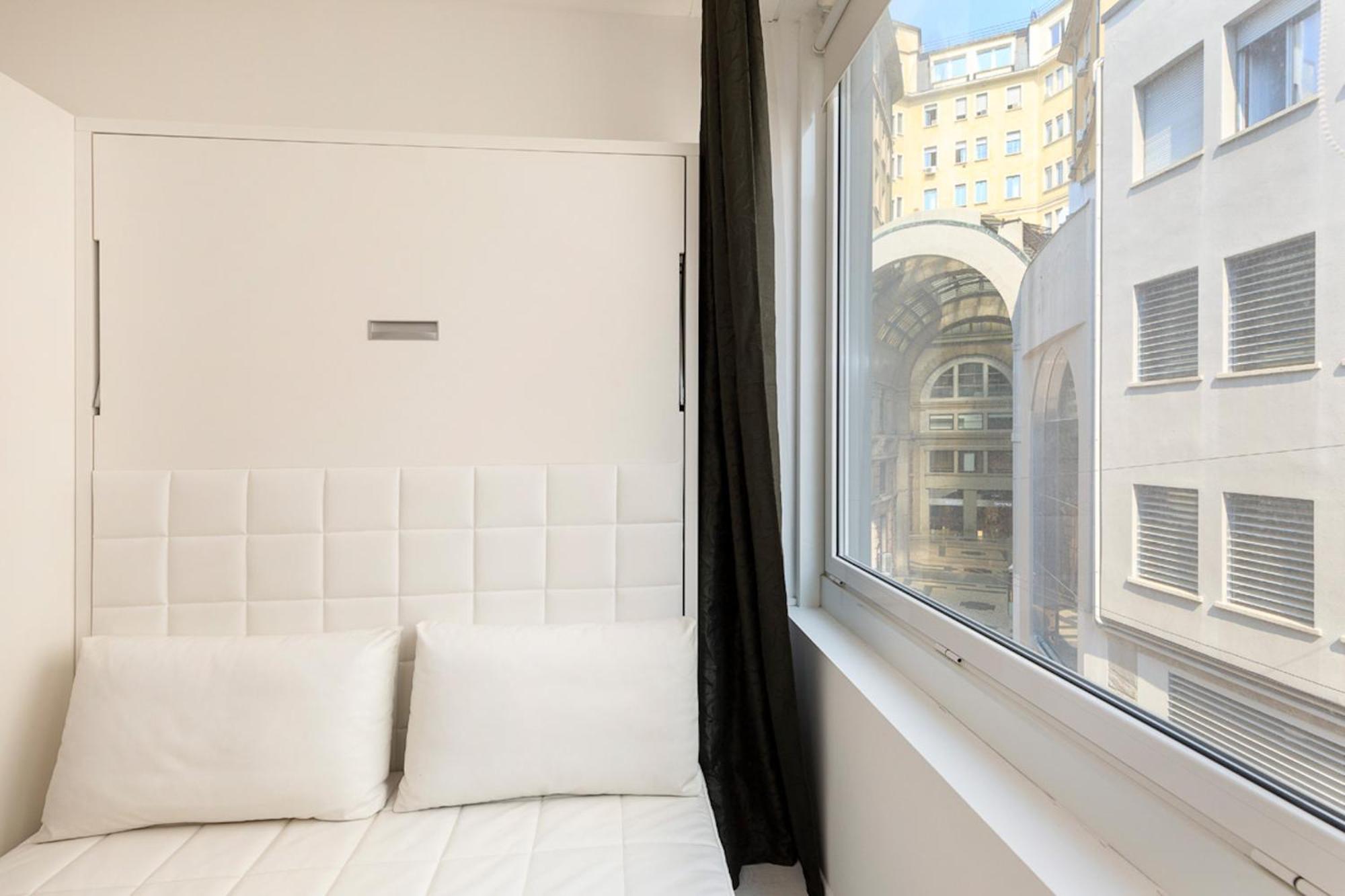 The Boutique Houses - Iconic Suite In Galleria Duomo With Private Parking Milan Exterior photo